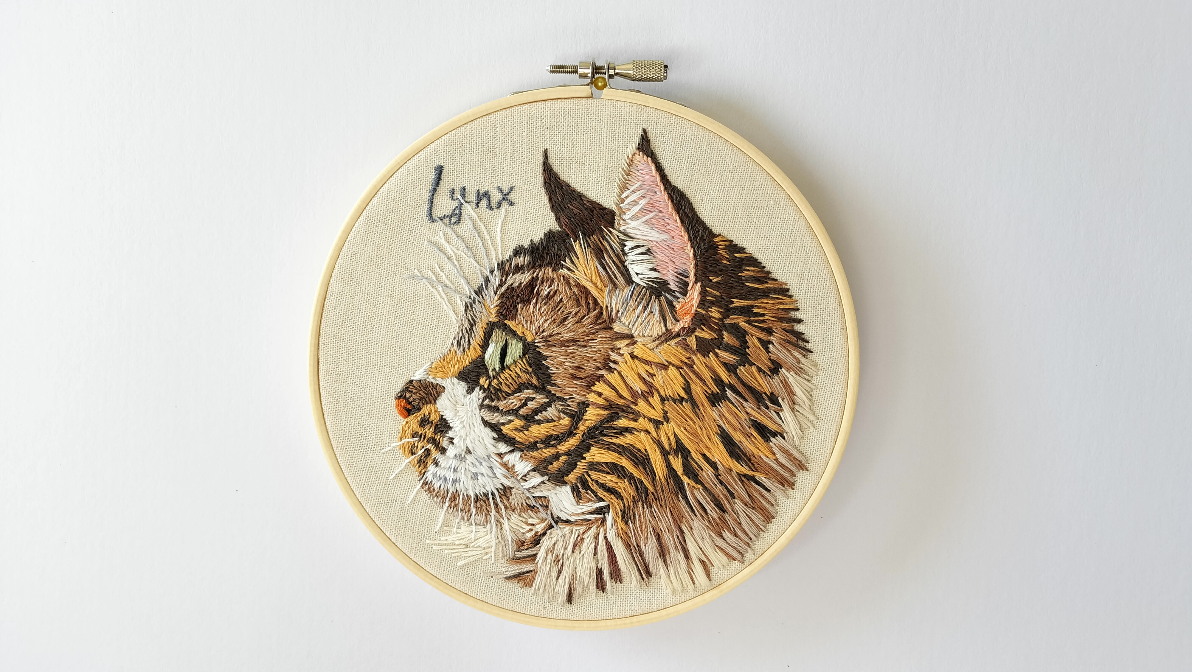 Lynxの猫刺繍作品